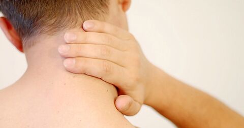 Nackenschmerzen mit zervikaler Osteochondose